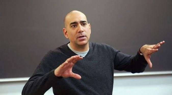 الأورومتوسطي يدين اعتقال علي أبو نعمة ويدعو السلطات السويسرية إلى الإفراج الفوري عنه