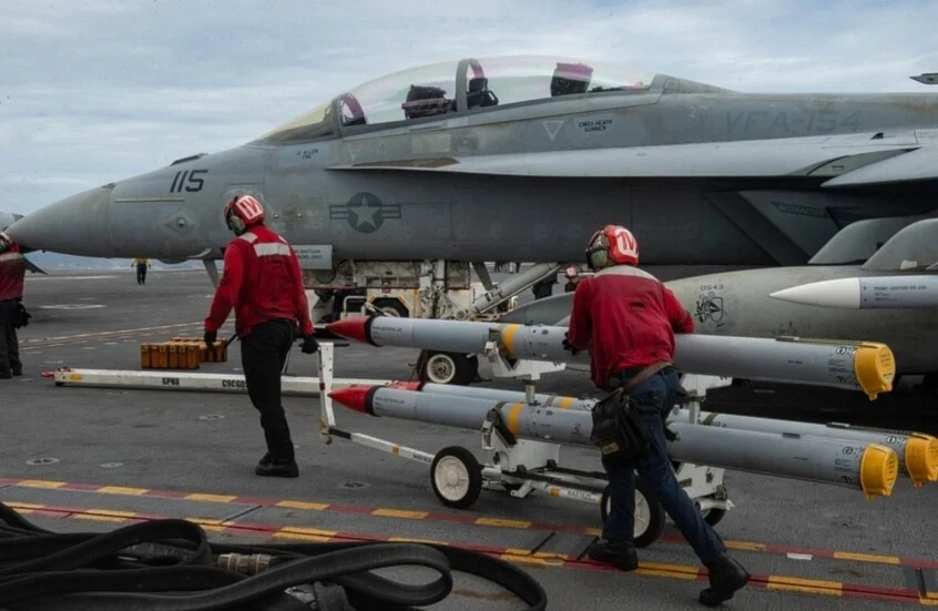 اعلام العدو: الولايات المتحدة تزوّد "إسرائيل" بقنابل خارقة للتحصينات