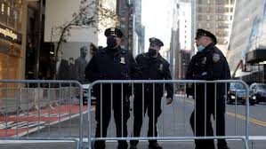 الولايات المتحدة.. قتلى في عملية طعن داخل كنيسة بكاليفورنيا