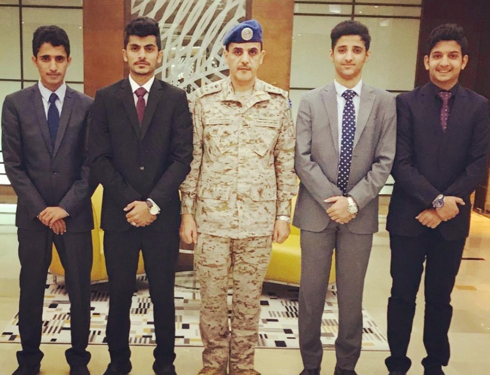 بين ملهاةالأطفال ومأساةالشرعية..ماالرسالةالتي تريد السعودية إيصالهالليمن؟ بين ملهاةالأطفال ومأساةالشرعية..ماالرسالةالتي تريد السعودية إيصالهالليمن؟