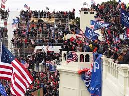 استقالات بالجملة لكبار المسؤولين في البيت الابيض