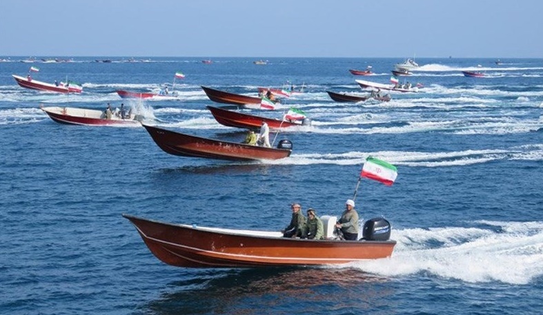 التعبئة البحرية الإيرانية تجري استعراضاً في الخليج الفارسي