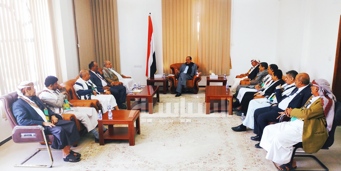 رئيس مجلس الشورى يناقش مع محافظ الضالع الأوضاع في المحافظة