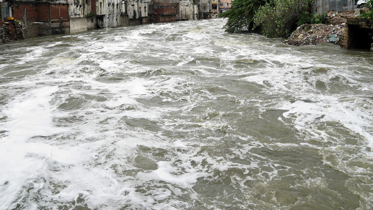 الهند تواصل البحث “في وضع صعب جدا” عن أكثر من 200 مفقود بعد إنقاذ 12 شخصا وانتشال 14 جثة