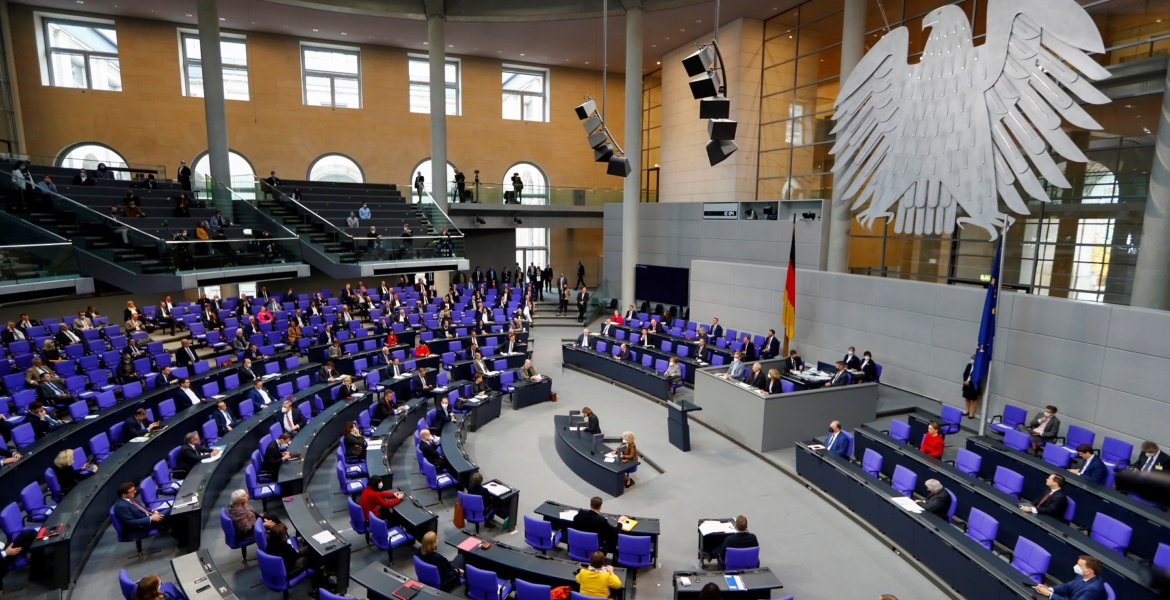 نقل خرائط البرلمان الألماني إلى المخابرات الروسية.. برلين تتهم مواطناً ألمانياً بالتجسس لصالح موسكو