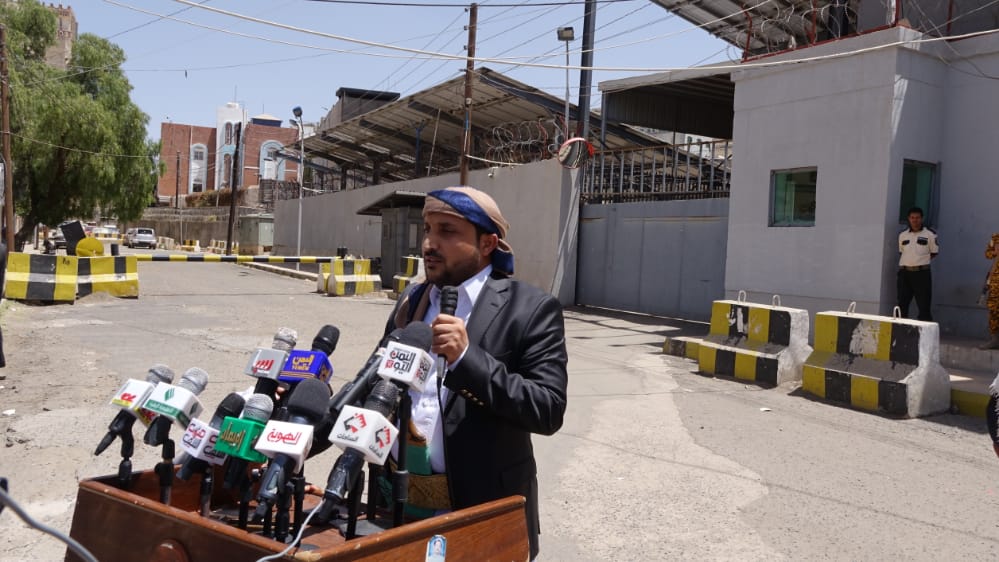 الأضرعي: تحالف العدوان ما يزال يحتجز 10 سفن مشتقات نفطية