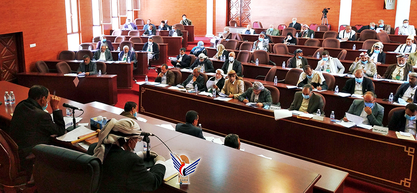 الشورى يناقش ويقر تقرير لجنة الدفاع والأمن الشورى يناقش ويقر تقرير لجنة الدفاع والأمن