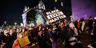 مظاهرات في كولومبوس الأمريكية احتجاجاً على مقتل فتاة برصاص الشرطة