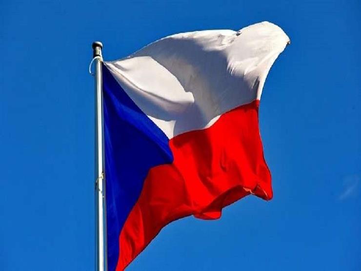 التشيك تهدد بطرد مزيد من الدبلوماسيين الروس