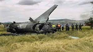 مصرع قائد الجيش النيجيري في تحطم طائرة عسكرية في شمال البلاد