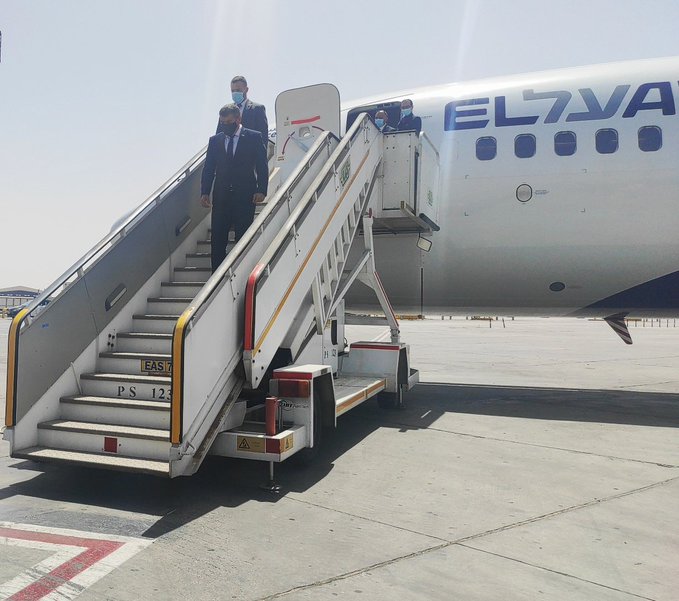 وزير الخارجية الإسرائيلي في القاهرة ورئيس الاستخبارات المصرية يزور الدولة العبرية والأراضي الفلسطينية وزير الخارجية الإسرائيلي في القاهرة ورئيس الاستخبارات المصرية يزور الدولة العبرية والأراضي الفلسطينية