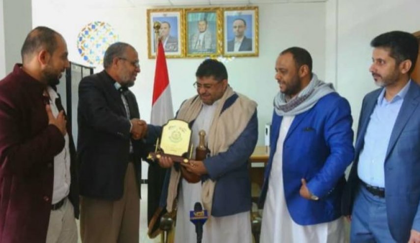 نعم ..نشكر أنصار الله وحزب الله وايران ولا نرحب بأي رصاصة سعودية نعم ..نشكر أنصار الله وحزب الله وايران ولا نرحب بأي رصاصة سعودية