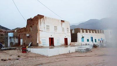 المكتب التنفيذي لاتحاد نساء اليمن يناشد المنظمات لتقديم المساعدات لمنكوبي الإعصار بالمهرة