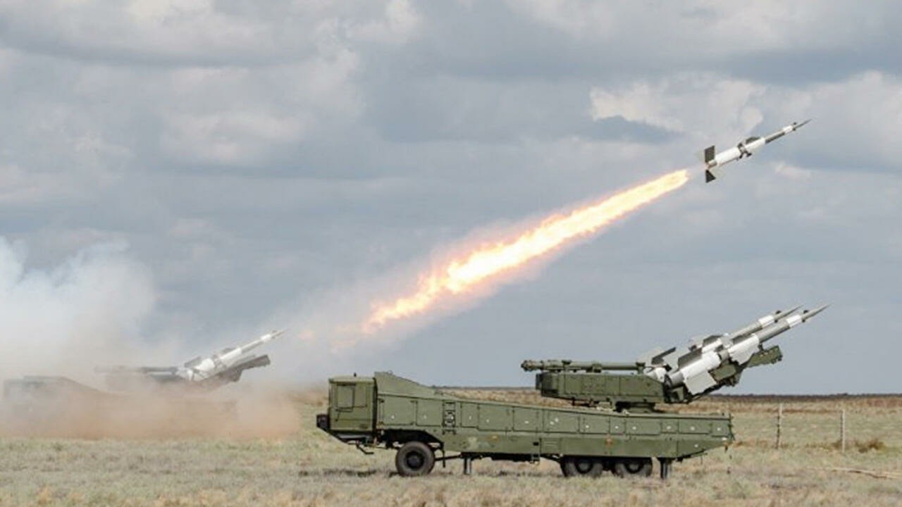 الدفاعات السورية تُسقط طائرة استطلاع معادية في ريف حلب الجنوبي