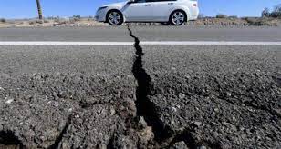 هزة أرضية بقوة 5.8 درجة تضرب ساحل اليابان