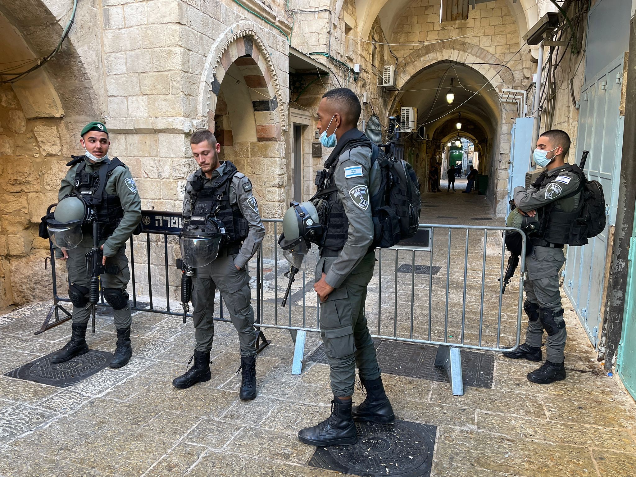 الاحتلال الإسرائيلي يعيد فتح المسجد الأقصى بعد إغلاقه أمام المصلين وطلبة العلم