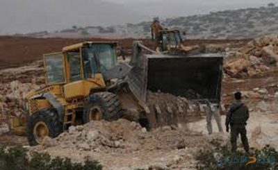 الاحتلال الاسرائيلي يشرع بتجريف أراضي شوفة المحاذية لمستوطنة “افني حيفتس” الاحتلال الاسرائيلي يشرع بتجريف أراضي شوفة المحاذية لمستوطنة “افني حيفتس”