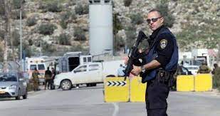 الاحتلال يغلق الطريق الواصل بين طوباس والأغوار الشمالية