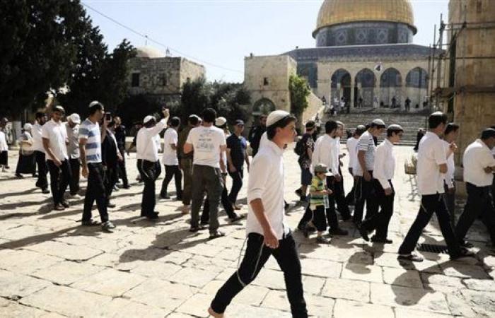 محكمة صهيونية تمنح  الحق  لليهود  في أداء “صلوات صامتة” بالمسجد الأقصى