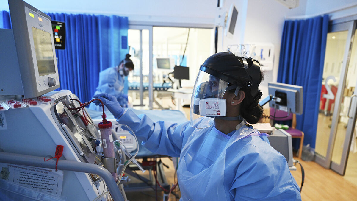 اكثر من 240 مليون إصابة، وأكثر من 4.8 مليون وفاة حول العالم بوباء كورونا