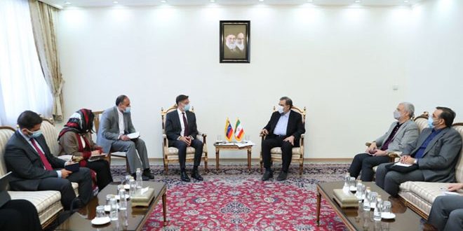 رضائي يؤكد وقوف إيران لجانب فنزويلا بمواجهة التدخلات الأمريكية رضائي يؤكد وقوف إيران لجانب فنزويلا بمواجهة التدخلات الأمريكية