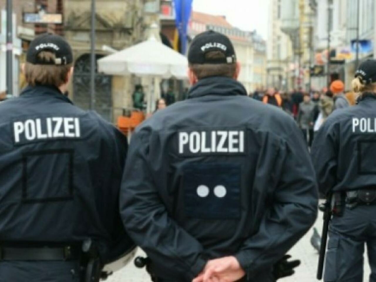 إصابة عدة أشخاص في هجوم بسكين على متن قطار بولاية بافاريا بالمانيا