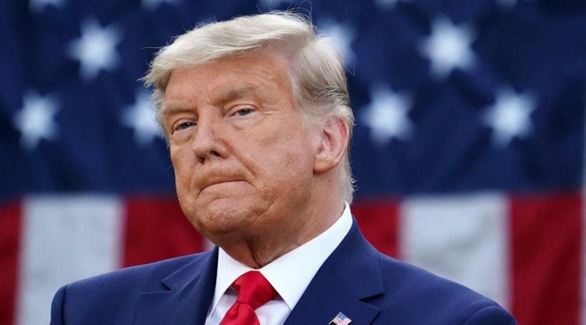 البيت الأبيض يسخر من ترامب: لم يعد رئيساً!