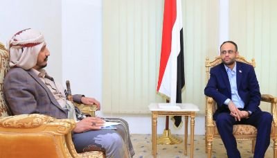 الرئيس المشاط يلتقي الشيخ سيف ناصر المحضار