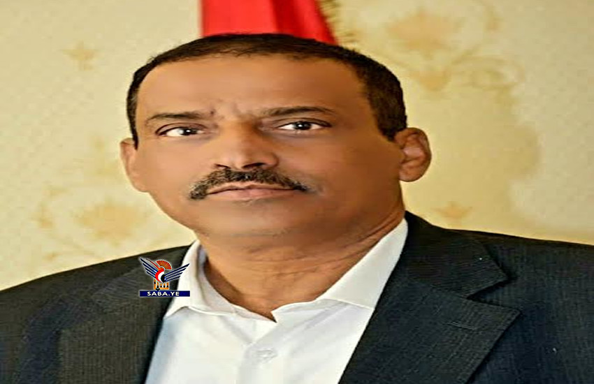 محافظ المهرة ووكيل محافظة شبوة يتفقدان العمل بمكتب تربية في بيحان محافظ المهرة ووكيل محافظة شبوة يتفقدان العمل بمكتب تربية في بيحان