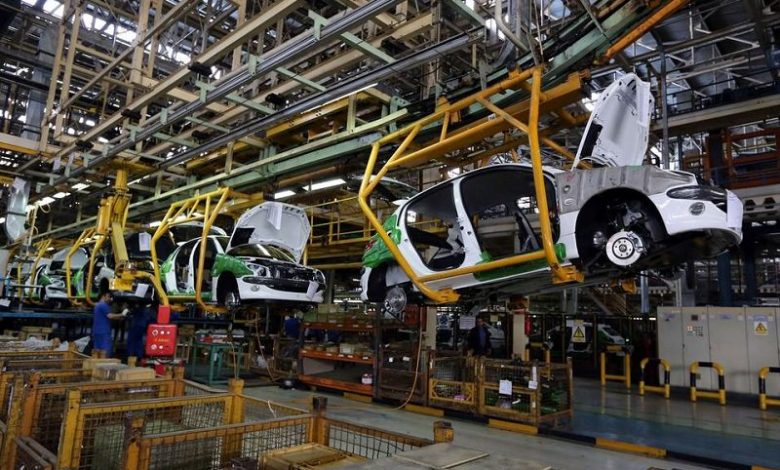 “سباق التسلّح في إنتاج البطاريات”.. كيف احتكرت الصين صناعة السيارات الكهربائية في العالم؟