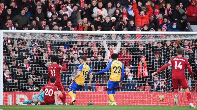 الدوري الإنجليزي: ليفربول يسحق ضيفه ساوثهامبتون برباعية نظيفة