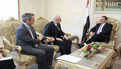وزير الخارجية يتسلم أوراق اعتماد الرئيس الجديد لبعثة اللجنة الدولية للصليب الأحمر