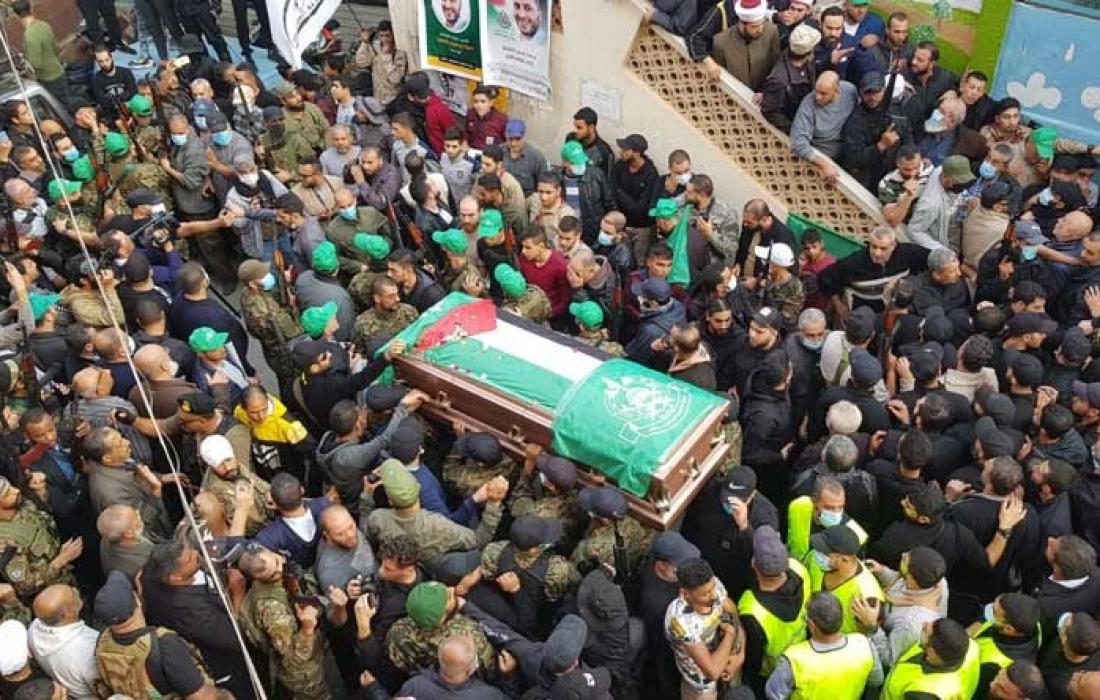 لبنان: 4 شهداء وعدة اصابات خلال إطلاق نار بجنازة الشهيد “حمزة شاهين”