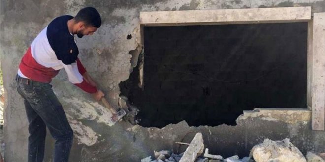 الإحتلال الإسرائيلي يجبر عائلة فلسطينية على هدم منزلها في القدس المحتلة