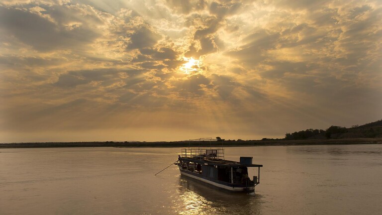 حصيلة ضحايا غرق قارب في مدغشقر تتجاوز 60 قتيلاً وأكثر من 20 مفقوداً