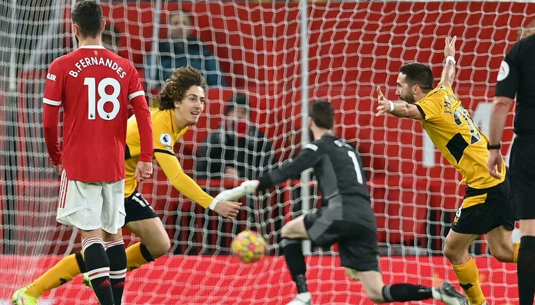 الدوري الإنجليزي: ولفرهامبتون يصعق مانشستر يونايتد في أولد ترافورد بهدف نظيف