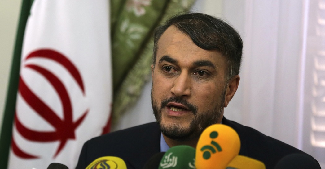 إيران تكشف عن خطوة إيجابية في مسار مفاوضاتها مع السعودية.. وزير خارجيتها يتحدث عن “مطالب” الرياض