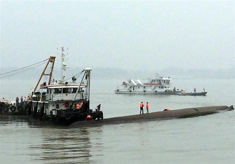 مناورات بحرية إيرانية -روسية – صينية مشتركة قريباُ