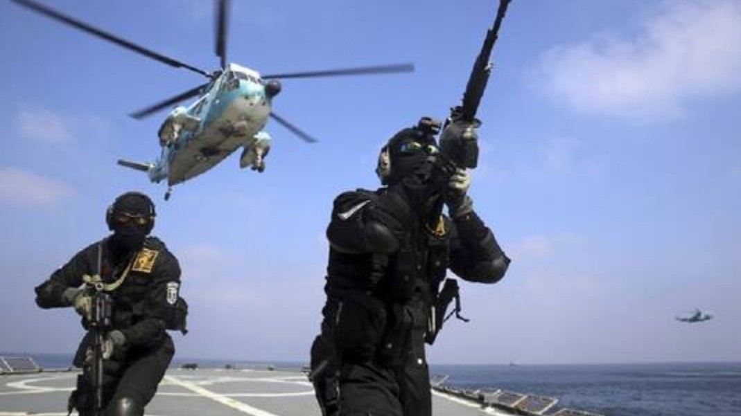 قائد البحرية الإيرانية: أصبحنا قوة حاسمة في المنطقة في مختلف المجالات