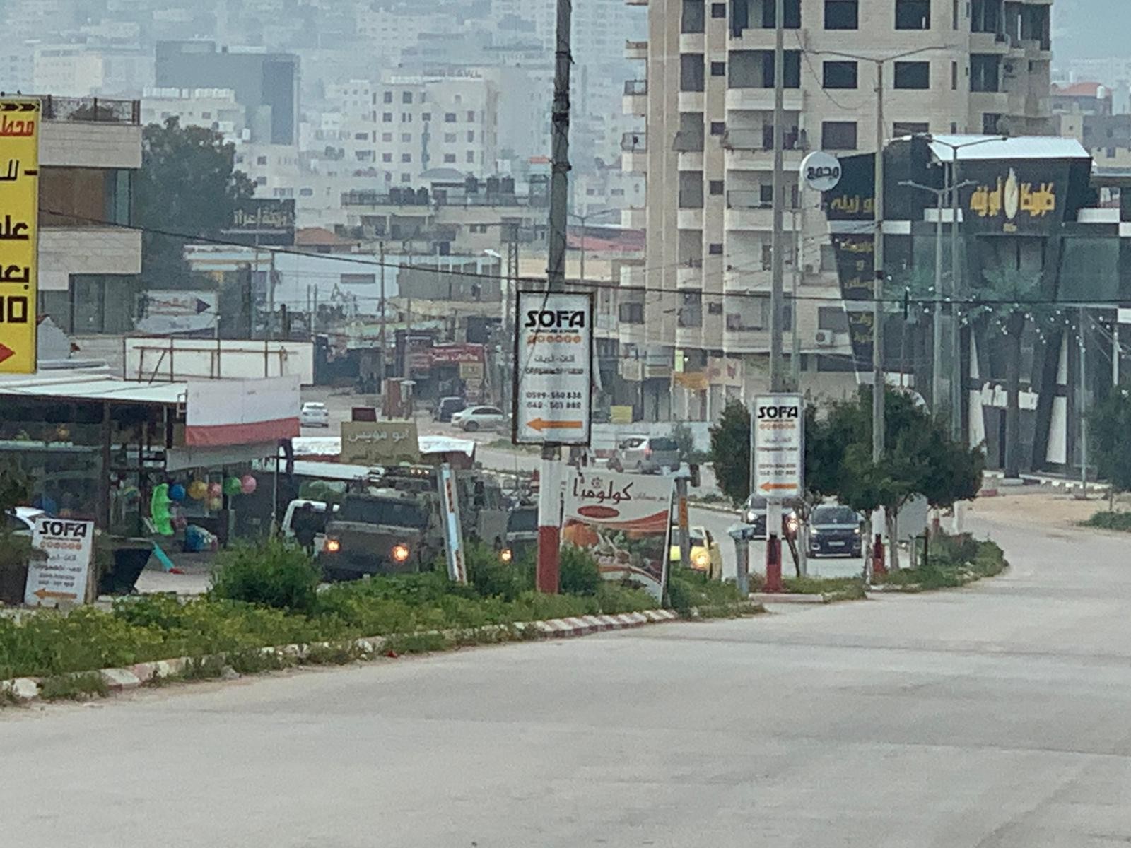 إصابة 3 شبان فلسطينيين واعتقال آخرين خلال اقتحام قوات الاحتلال لجنين