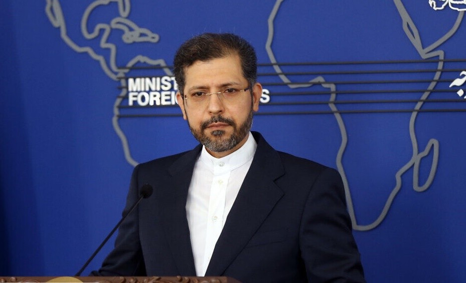 خطيب زاده: تدخلات الناتو في أوكرانيا زادت من تعقيد الأوضاع فيها