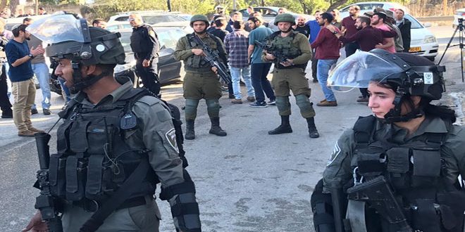 إصابة طلبة فلسطينيين خلال اقتحام مستوطنين جنوب نابلس