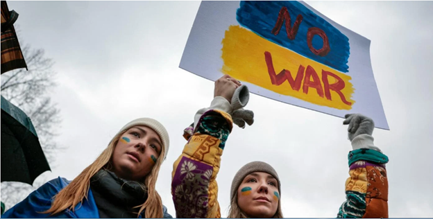 تحيز الغرب تجاه أوكرانيا .. العنصرية الصارخة تحيز الغرب تجاه أوكرانيا .. العنصرية الصارخة