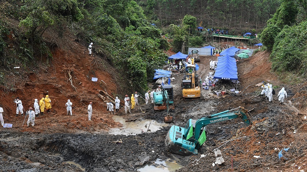 العثور على الصندوق الأسود الثاني للطائرة الصينية المنكوبة