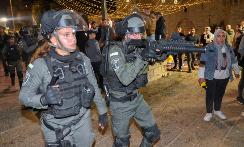 الخارجيـة الفلسطينية: باب العمود يواجه نار التهويد