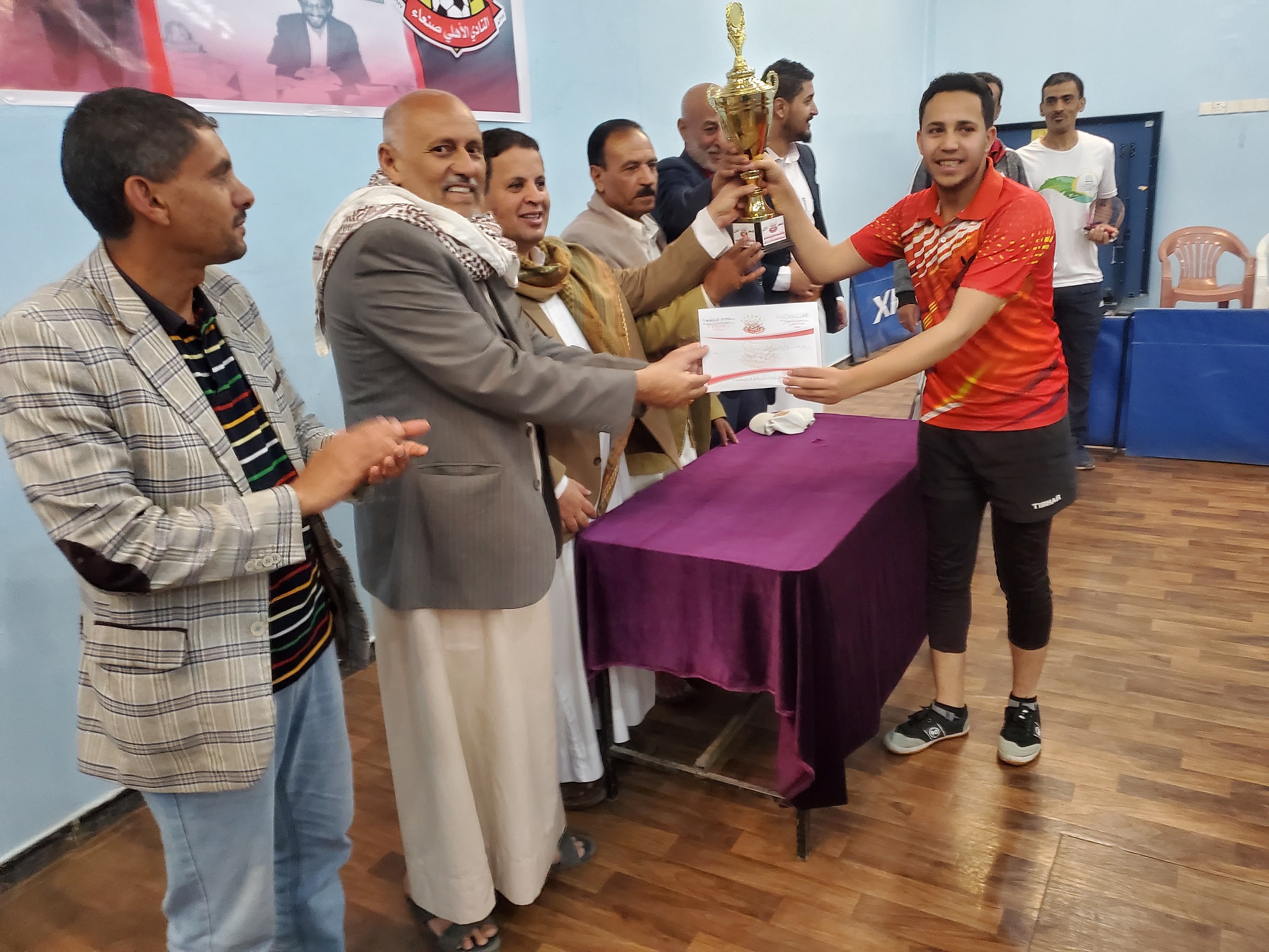 المحاقري يتوج بلقب بطولة الفقيد الجابري لكرة الطاولة