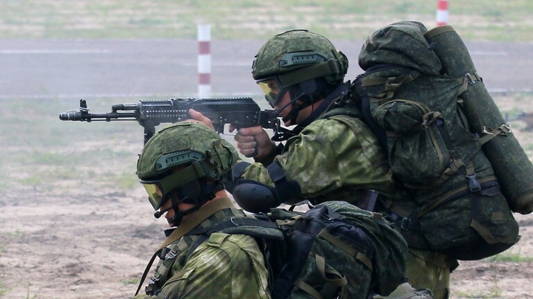 بيلاروس تعلن رفع حالة التأهب القصوى في صفوف جيشها