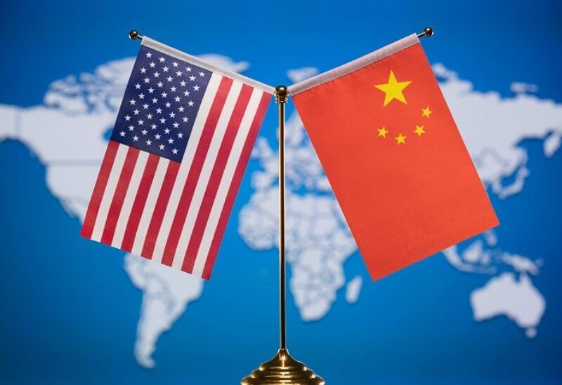 الصين تحذر سفينة حربية أمريكية أثناء عبورها مضيق تايوان