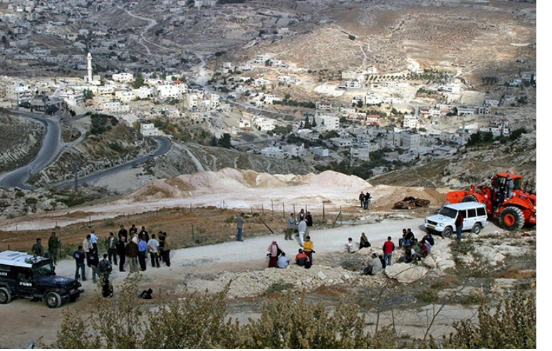 إعلام العدو: مخطط تهويدي جديد على أراضِ جبل المكبر شرق القدس المحتلة