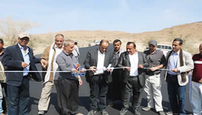 وزير الأشغال يفتتح المرحلة الأولى من تأهيل طريق صنعاء – صعدة